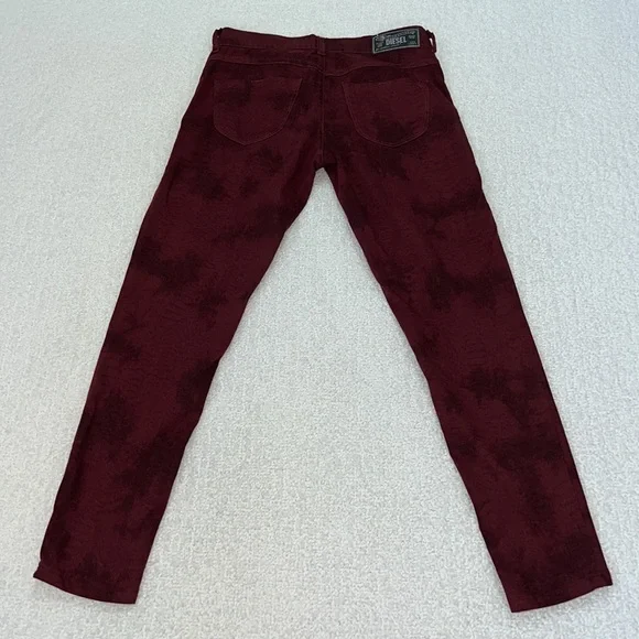 Diesel Industry Denim Livier-SP Super Slim Jegging
Stretch Low Waist Bordeaux - Picture 2 of 10